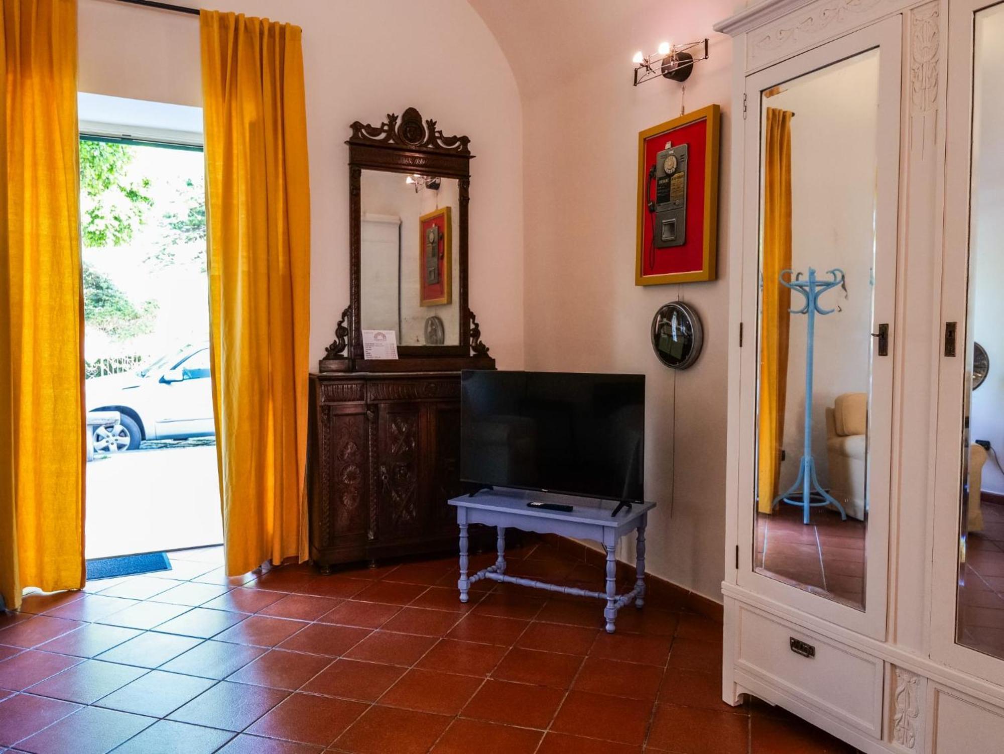 Umberto 25 Bed and Breakfast Santo Stefano di Camastra Buitenkant foto