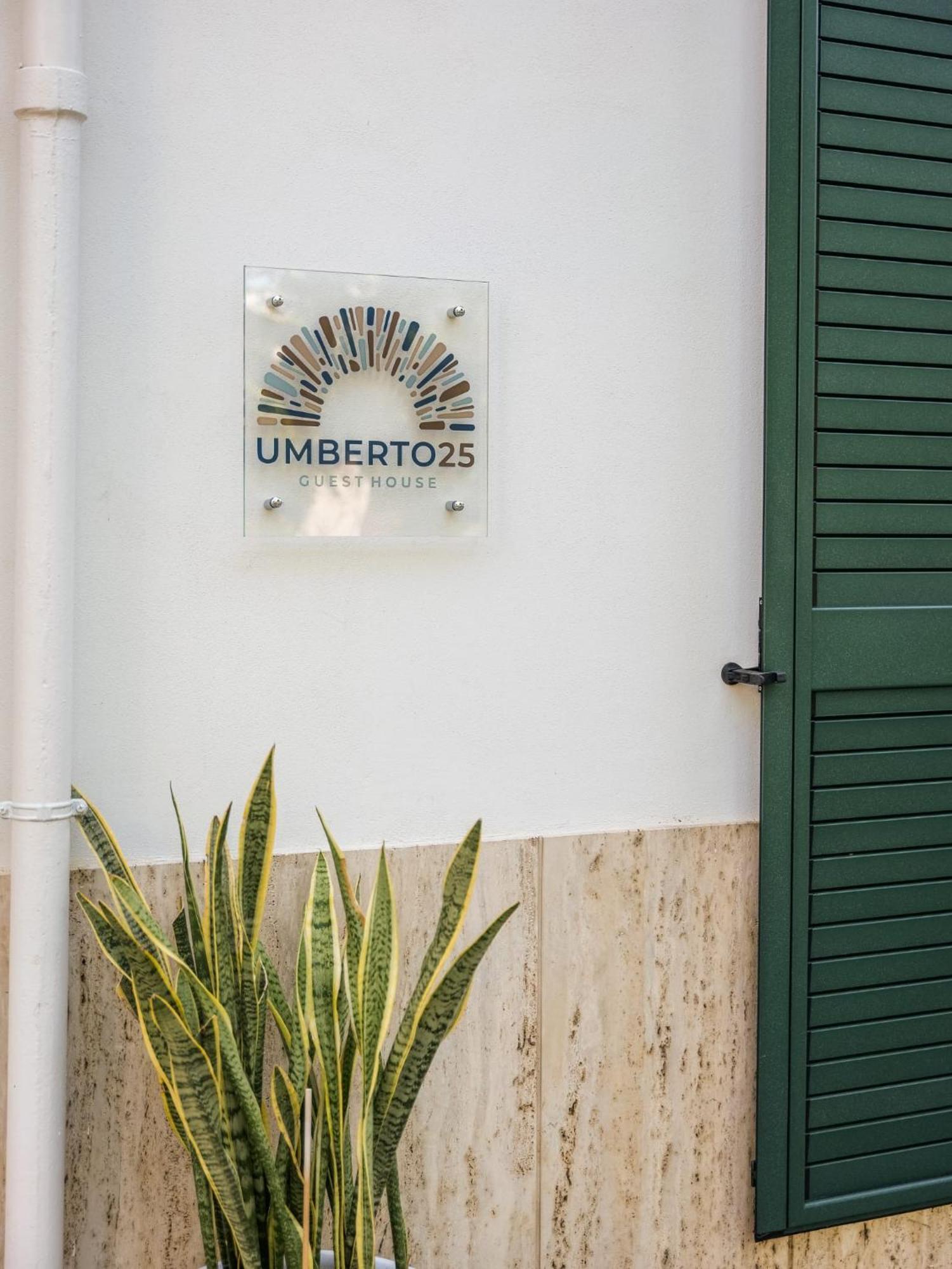 Umberto 25 Bed and Breakfast Santo Stefano di Camastra Buitenkant foto